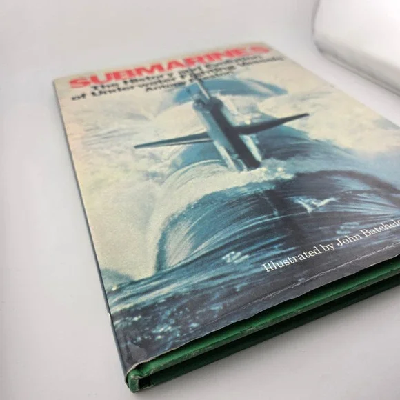 Submarines History and Evolution of Underwater Fighting Vessels Antony Preston - Picture 4 of 12